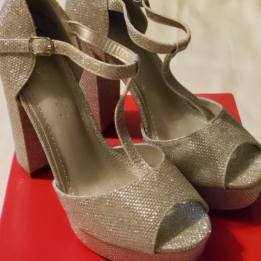 Silver platform glitter chunk heels